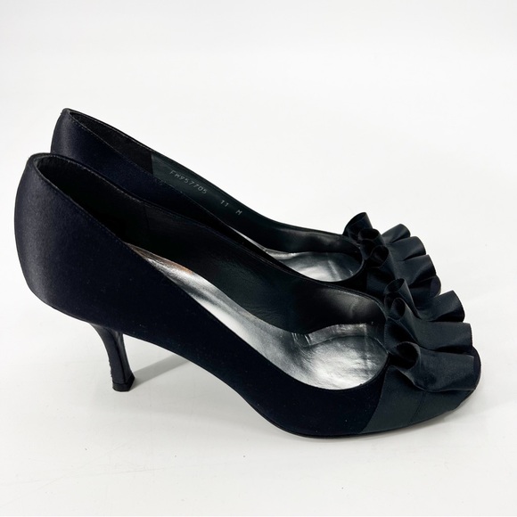 Stuart Weitzman Black Satin Gigi Ritz Ruffle Peep Toe Heels 11 Cocktail Y2K - Picture 1 of 11